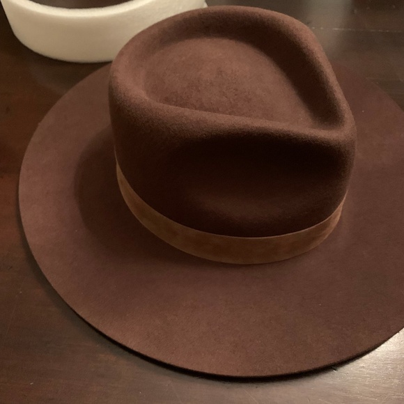 The Mirage - Coco - Lack of Color (L 59cm) - Picture 2 of 3